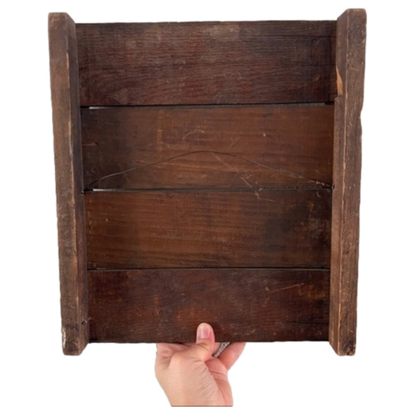 𝅺VINTAGE1922 Wooden Wall Hanging Art Décor Modern Priscilla Magazine Cover Baby - Picture 10 of 10